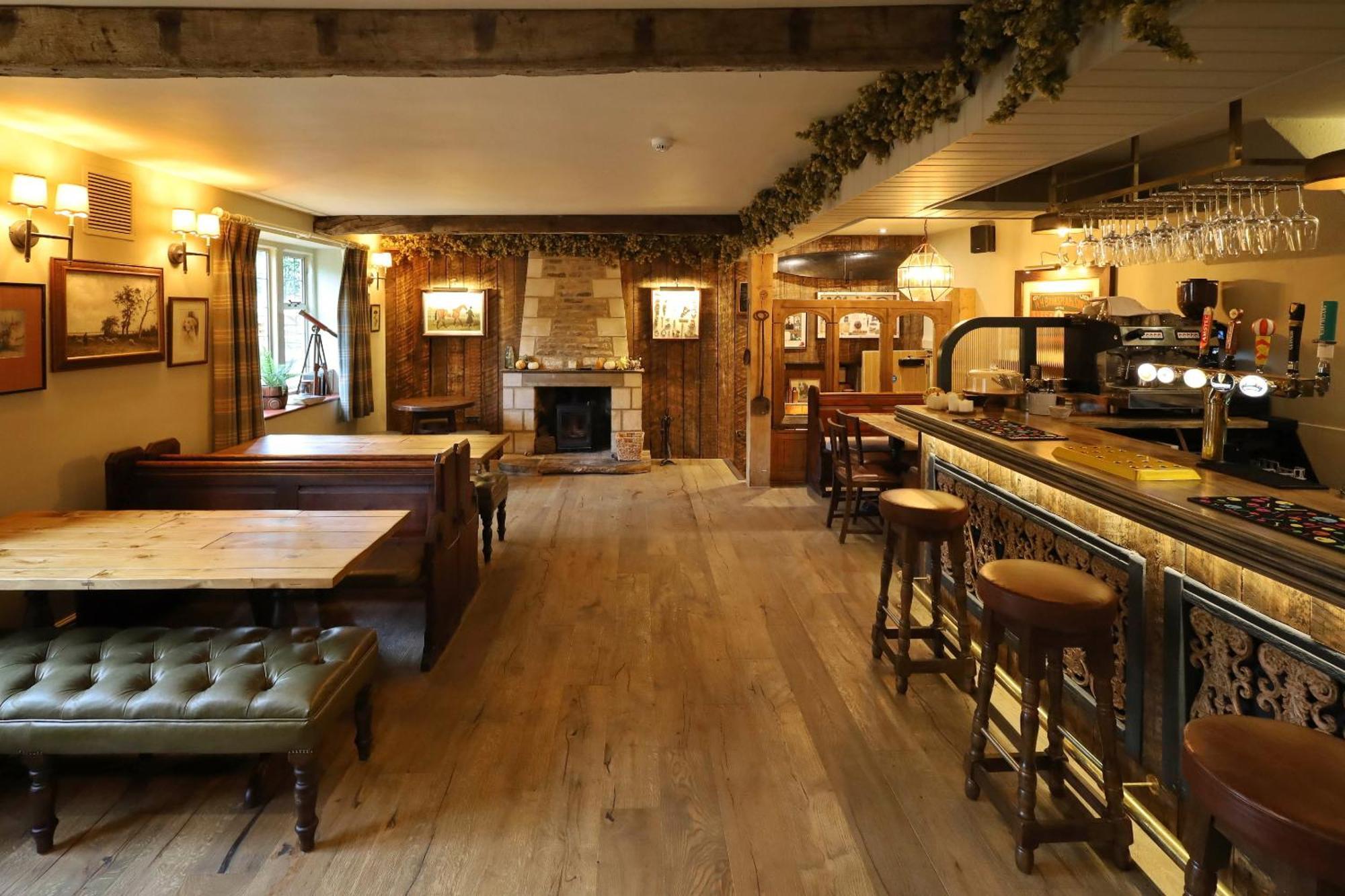 The Lamb 4*